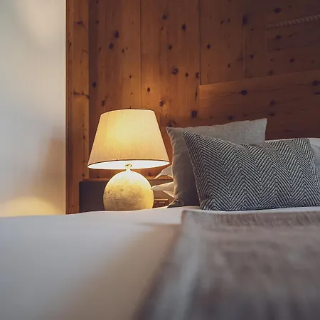 Waldhuus Hotel 4*