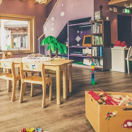 Waldhuus Hotel 4*