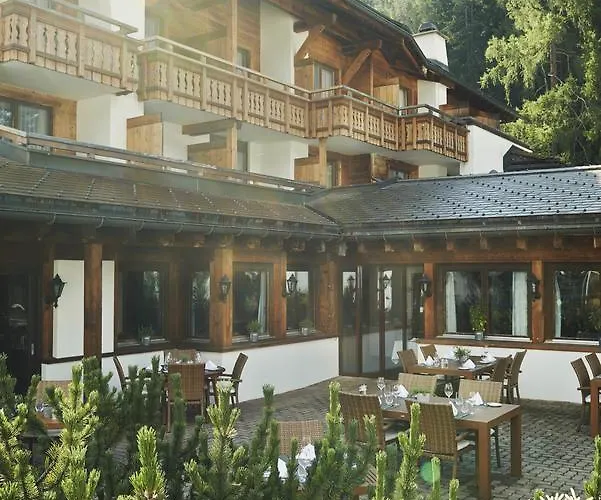 Waldhuus מלון דאבוס